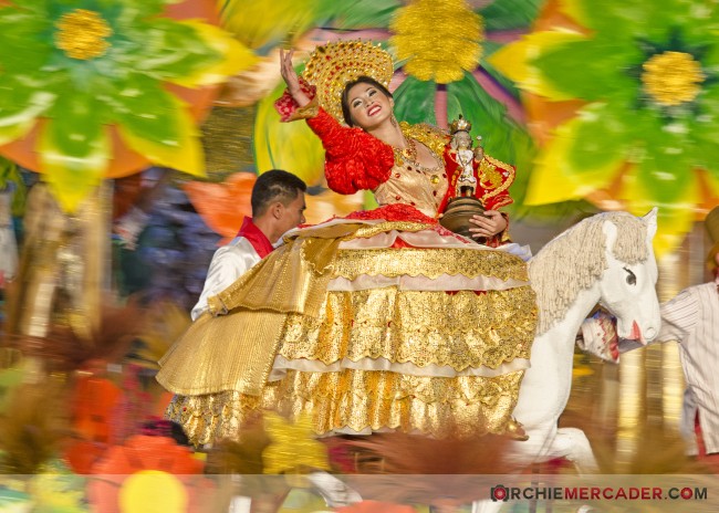 sinulog 2013 sto nino cebu philippines festival queen contingent sidelights fluvial procession higante archie mercader achilez achilez (1)